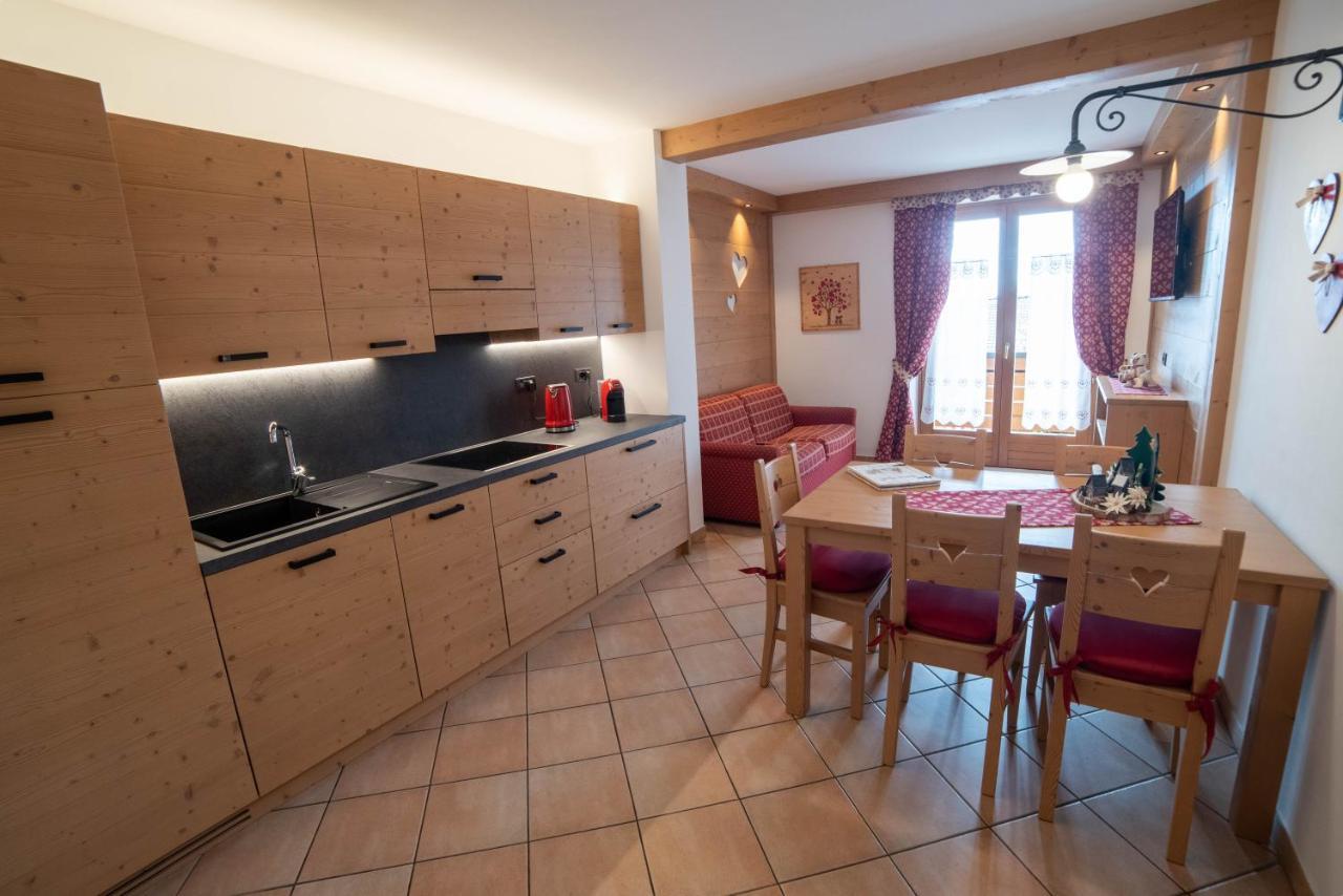Residence Ronchi Molveno Eksteriør bilde