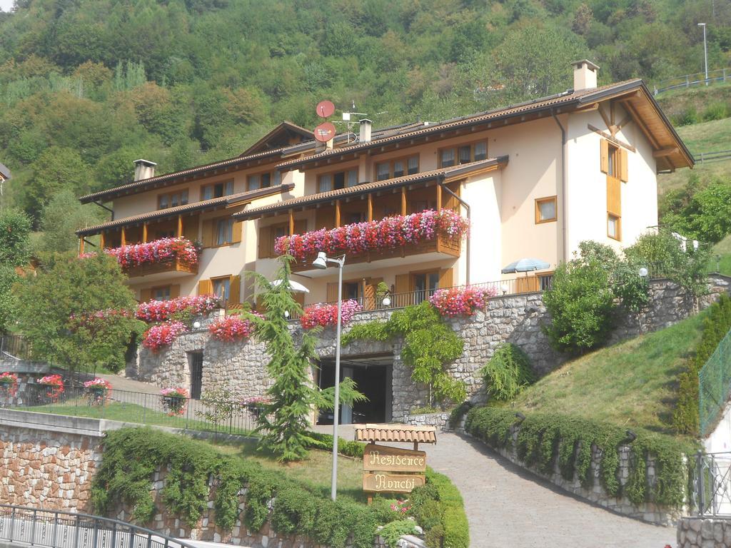 Residence Ronchi Molveno Eksteriør bilde